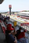 Tribune PRINCIPALE<br />Circuit de Catalogne à Montmelo<br />GP Barcelone